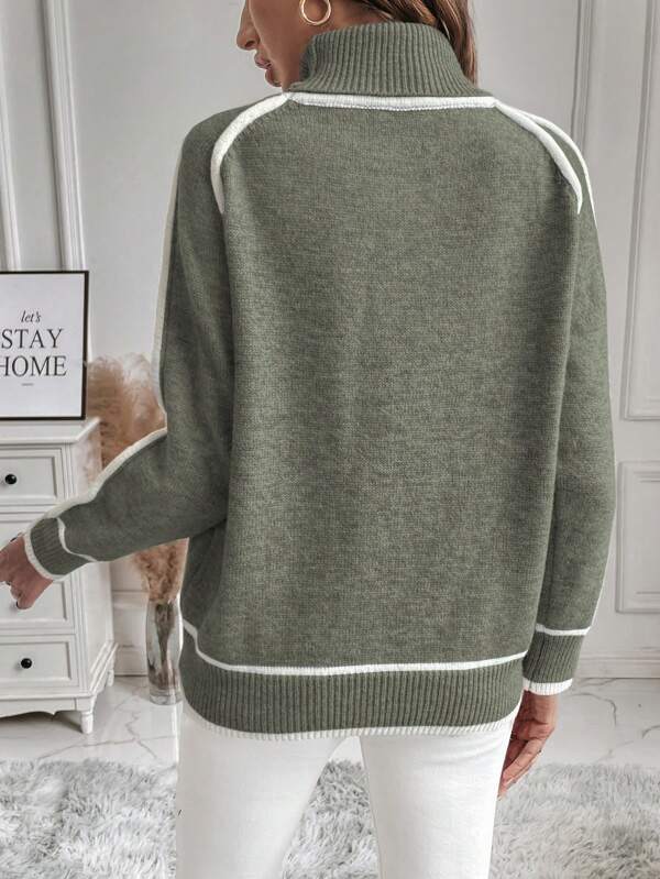 Ivanie - Chic Turtleneck Pullover