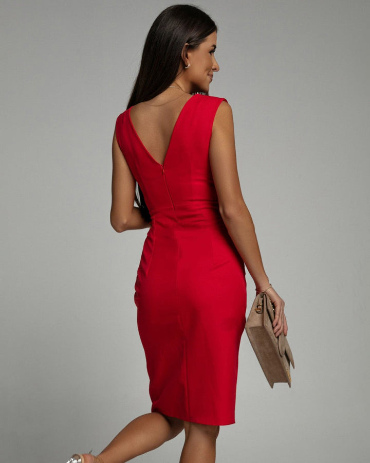 Nadinee - V-Neck Dress With Slit