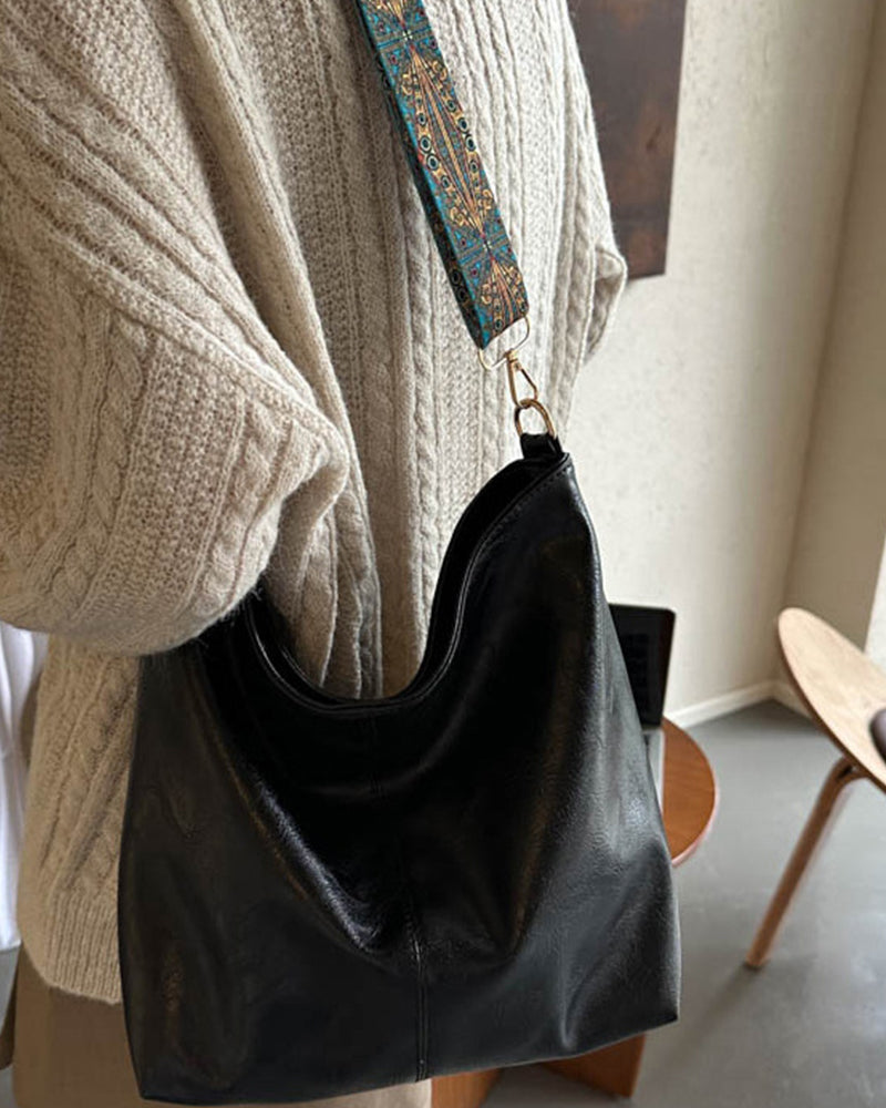 Bucket bag with large capacity and vintage shoulder strap