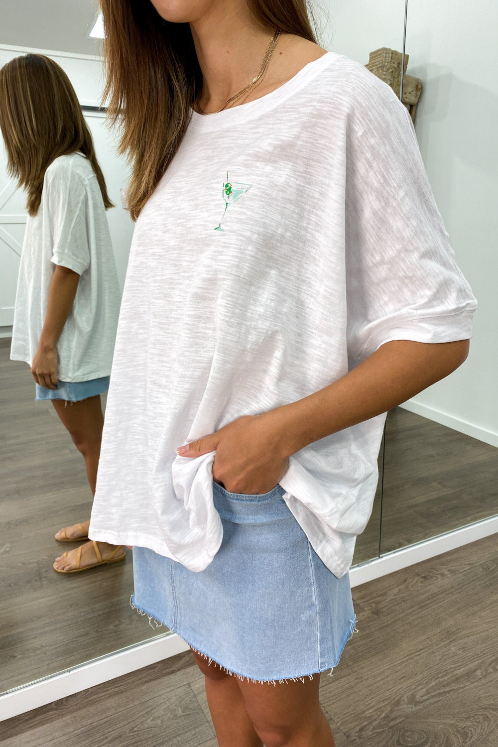 Tee