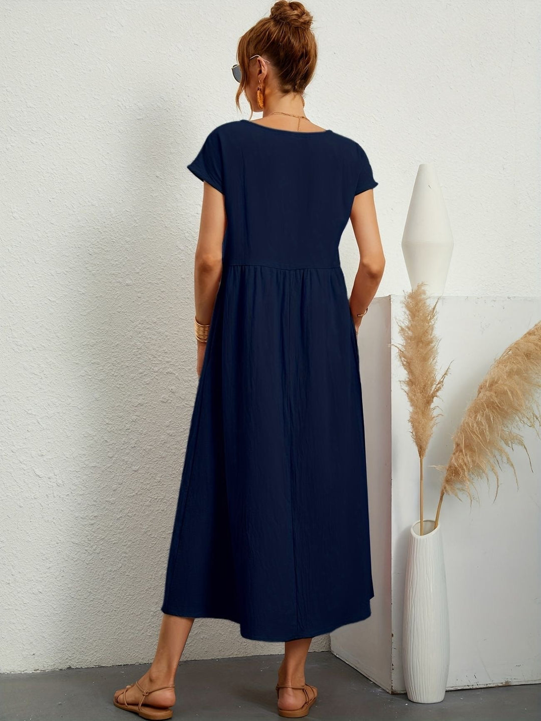 Caroline - Elegant Casual Dress