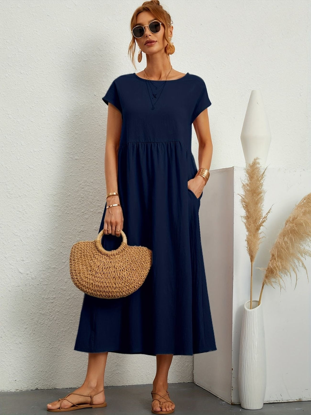 Caroline - Elegant Casual Dress