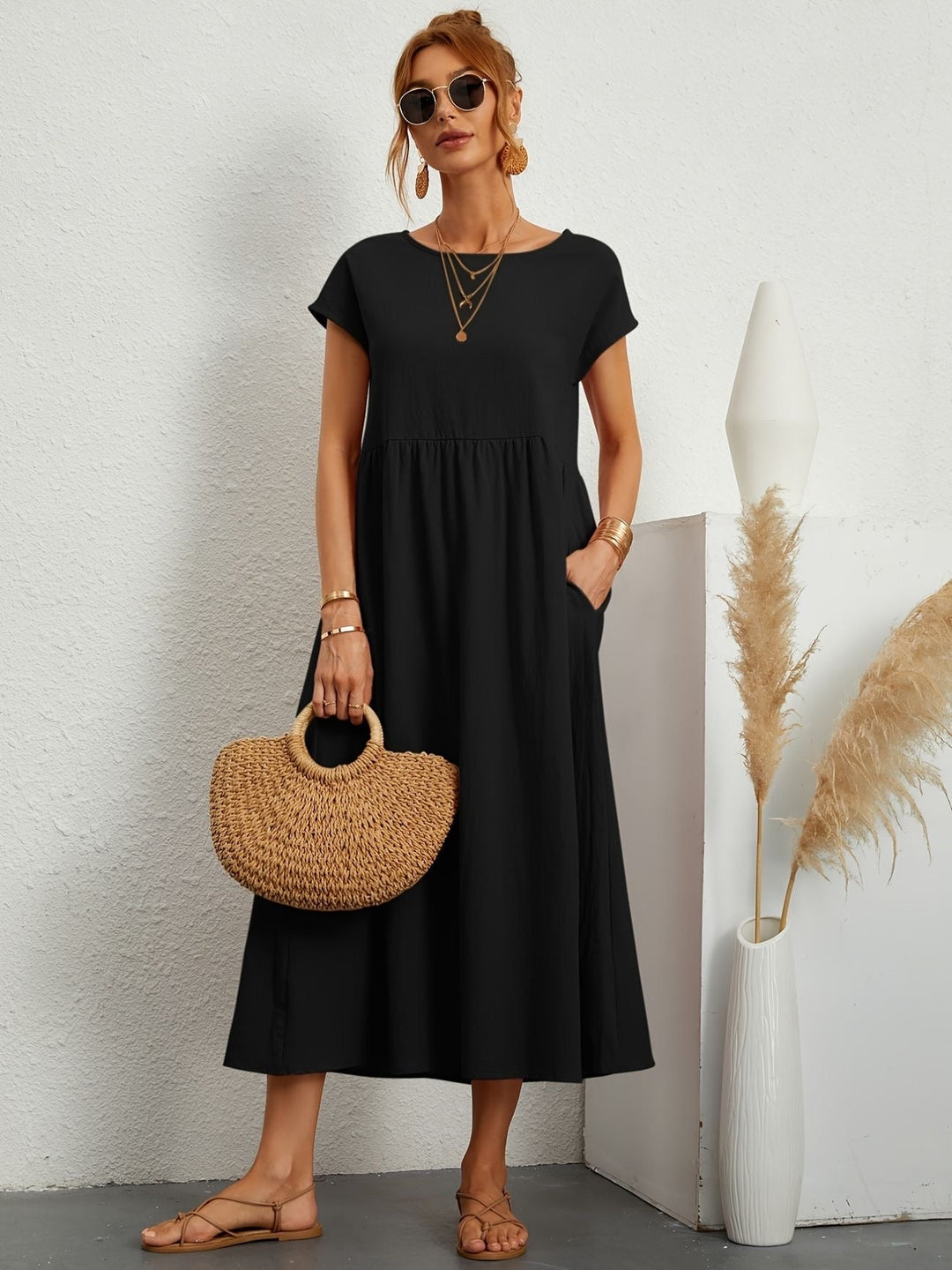 Caroline - Elegant Casual Dress