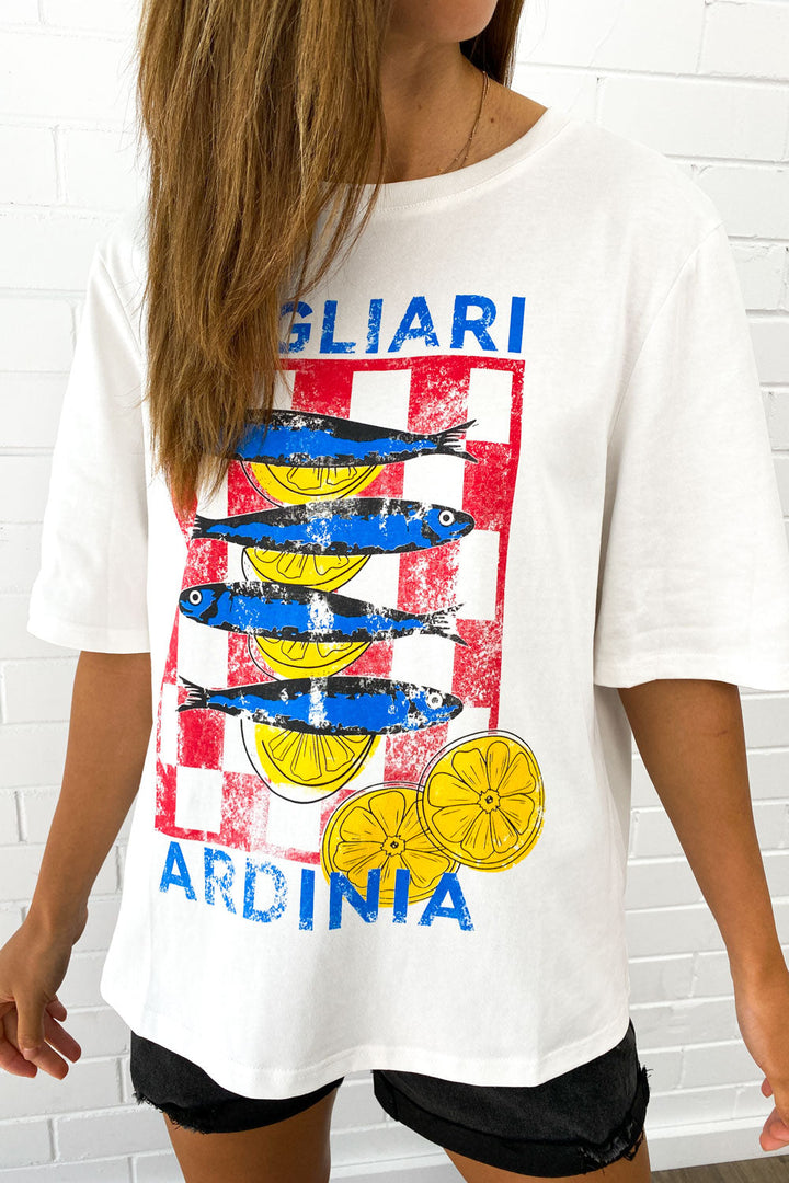 Tee