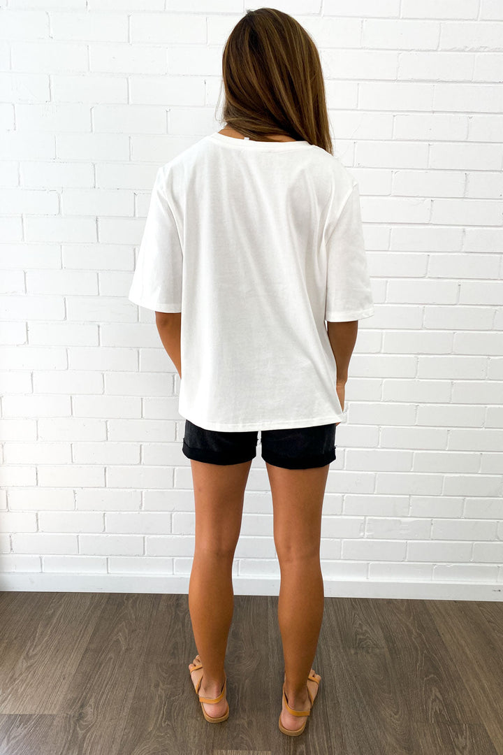 Tee