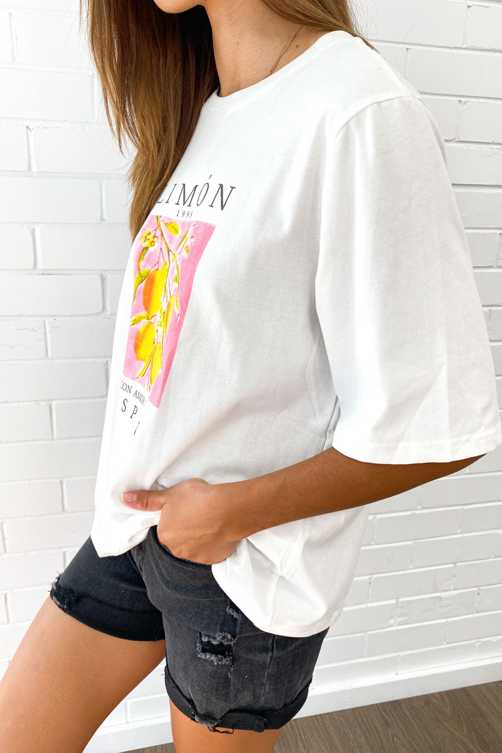 Tee