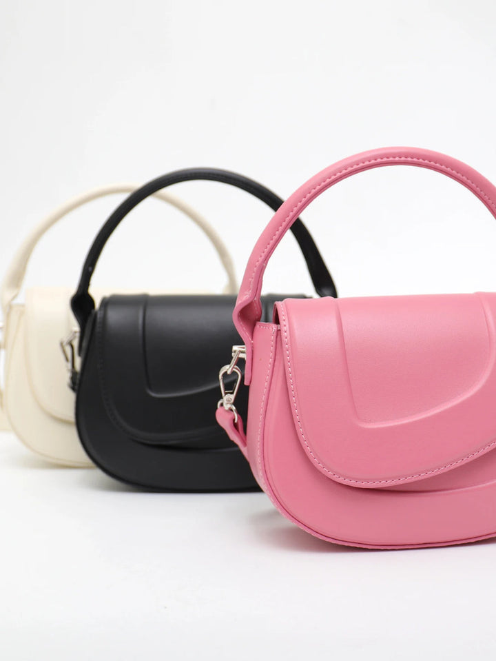 Stylish Minimalist Designer Saddle Bags