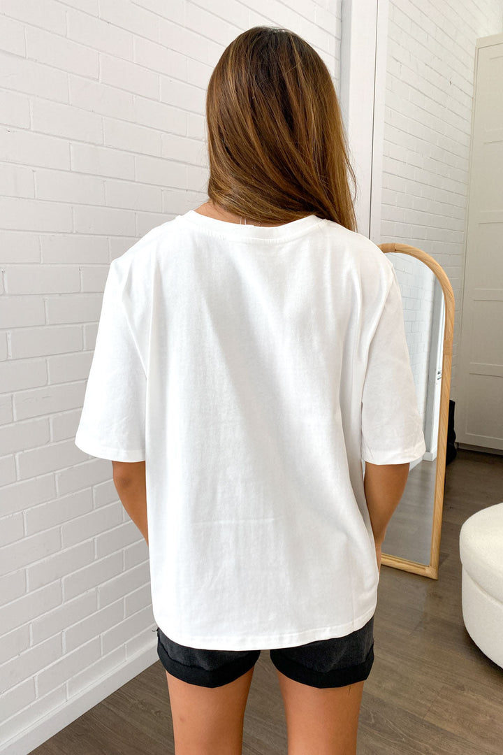Tee