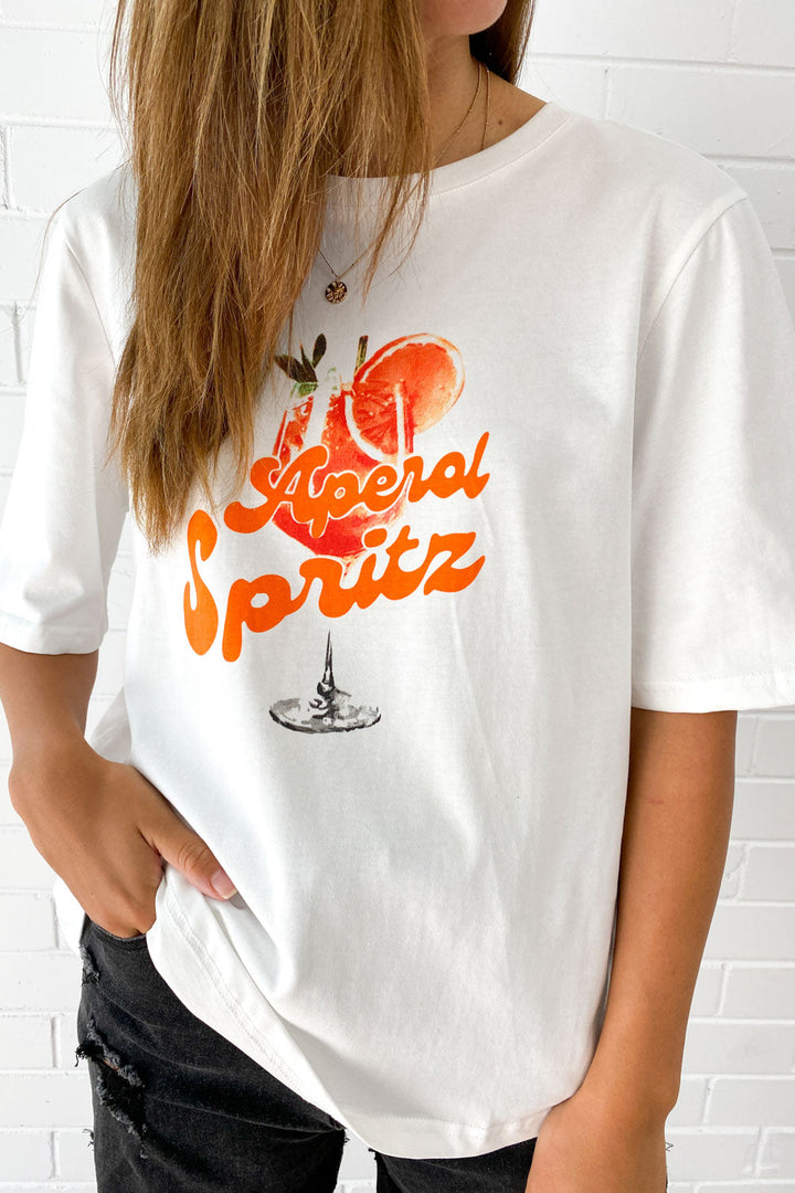 Tee
