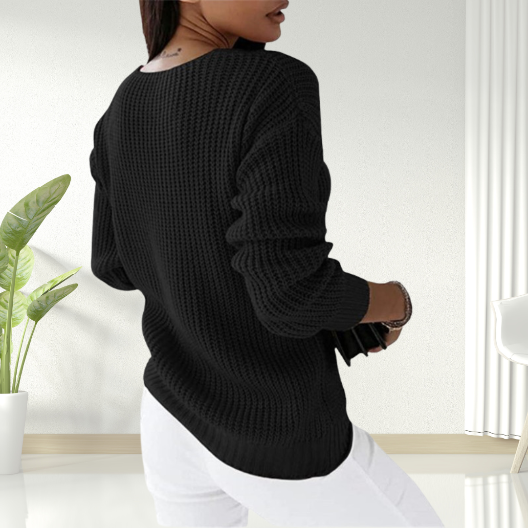 Solaine - Classic V-Neck Sweater
