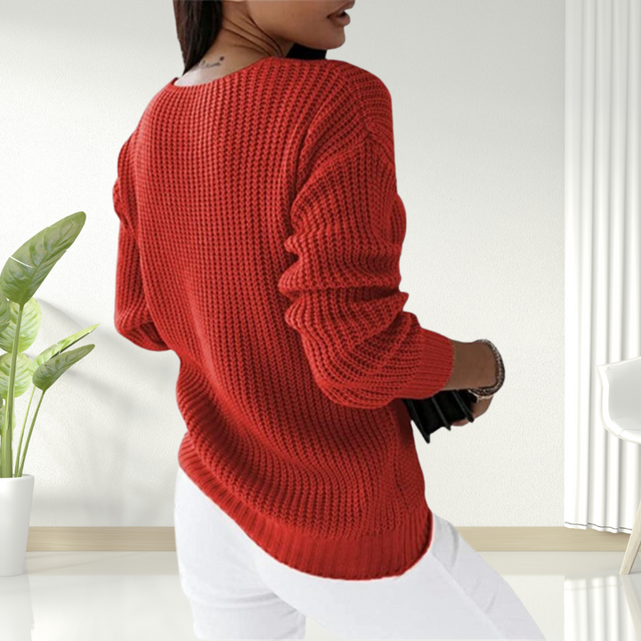 Solaine - Classic V-Neck Sweater