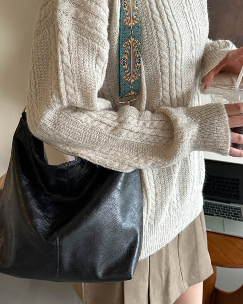 Bucket bag with large capacity and vintage shoulder strap