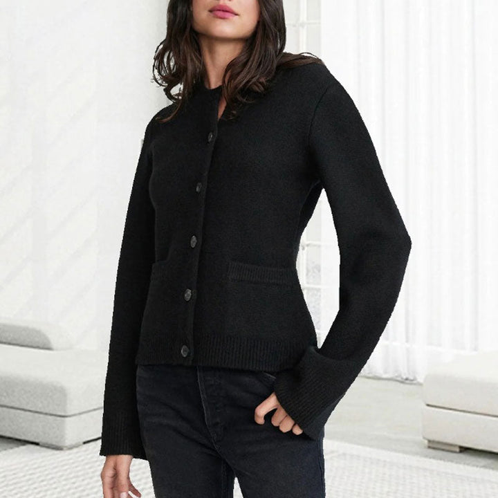 Fanilla - Classic Buttoned Cardigan
