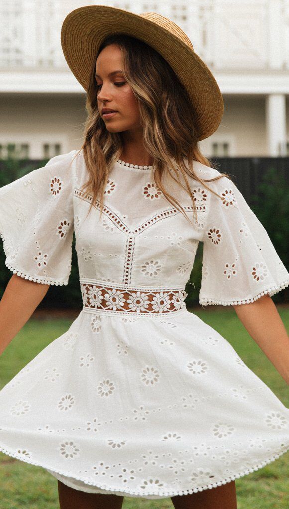 Fleur - Backless Bell-Sleeve Dress