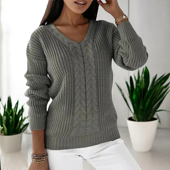 Solaine - Classic V-Neck Sweater