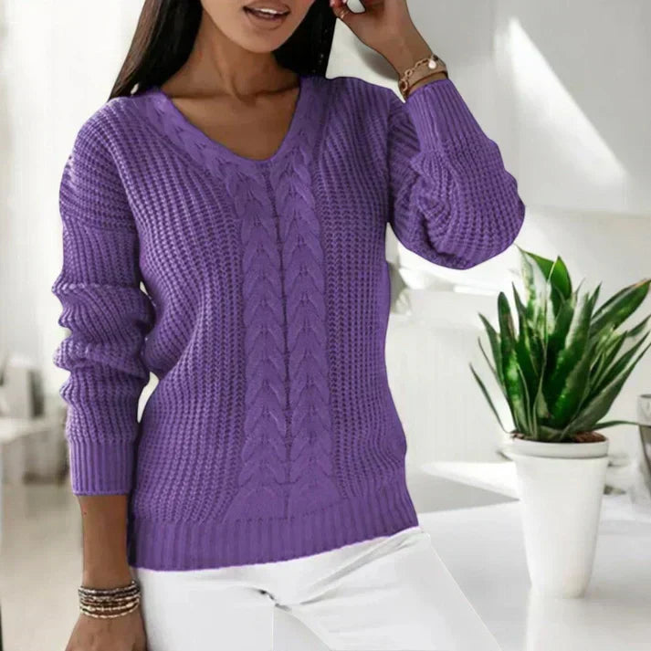 Solaine - Classic V-Neck Sweater